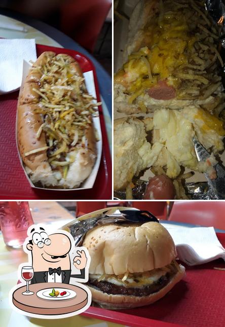 Restaurante Los Quesudos Perros Y Hamburguesas Sede Laureles Colombia