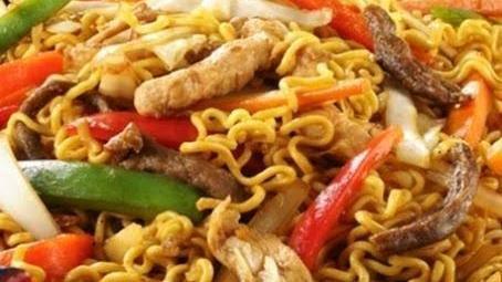 Menu Em OBA YAKISOBA E CALDOS ENGENHEIRO PEDREIRA Restaurante Japeri