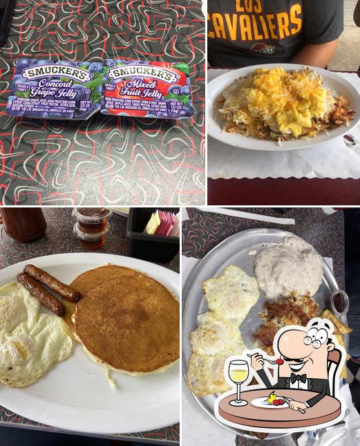 Eastside Lamp Post Restaurant in Akron Restaurant menu and reviews