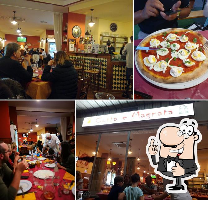 Regarder la photo de Pizzeria Cotta E Magnata