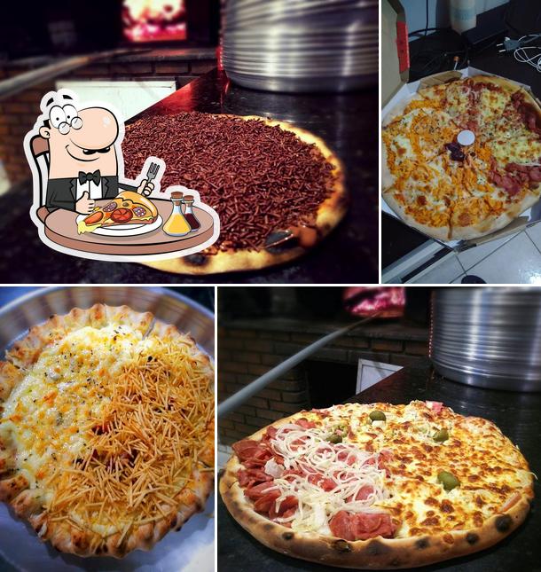 Peça diferentes tipos de pizza