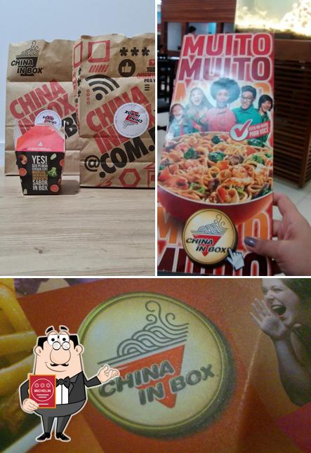 See this image of China In Box Bauru: Restaurante Delivery de Comida Chinesa, Yakisoba, Rolinho Primavera, Biscoito da Sorte