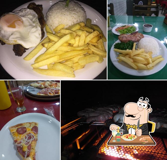 Comida em Pizzaria e Grill Don Francisco