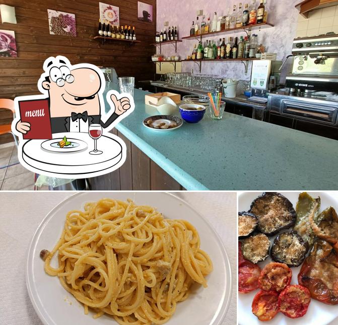 Cibo al Ristorante Pizzeria La Stella del Colle
