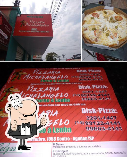 Look at the photo of Pizzaria Michelangelo Agudos