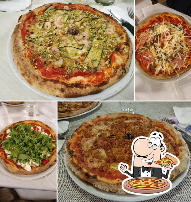 Prenditi una pizza a Ristorante Camping Canne