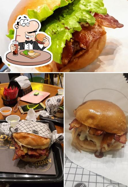 Consiga um hambúrguer no Foodies Burger