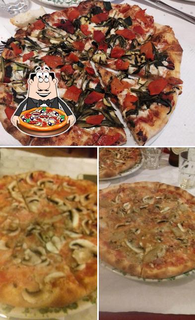 Prenditi una pizza a Pizzeria Balu' Di Bordoni Nazzareno