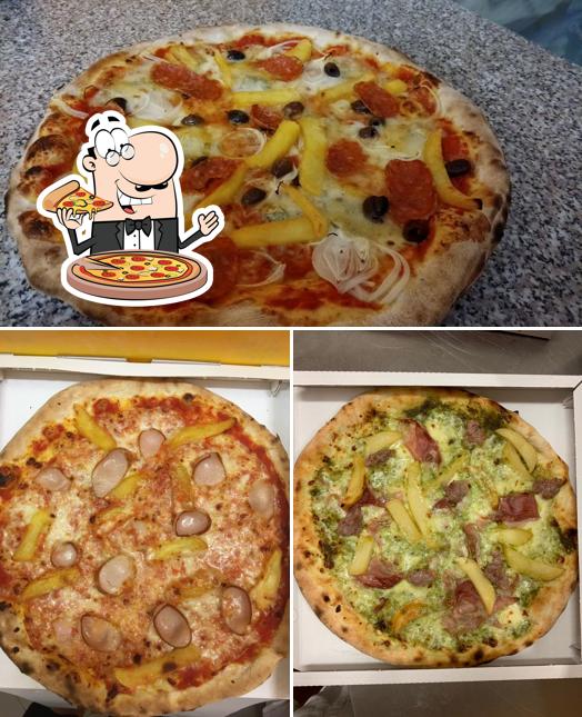 Probiert eine Pizza bei Pizza Da Willy pizzeria d'asporto