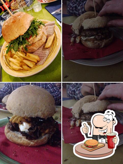 Holt einen Burger bei Beer Garden