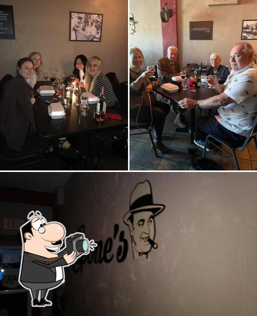 Capone's Grill & Pasta Shop in Windsor Restaurant reviews