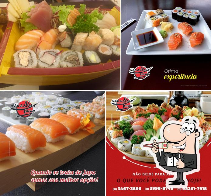 Peça diversas opções de sushi