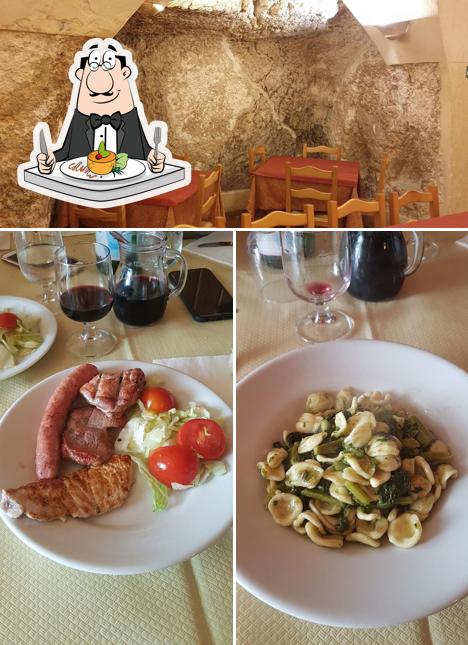 La immagine della cibo e tavolo da pranzo di Ristorante La Caravella