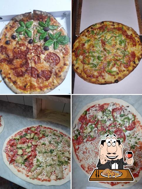 Ordina tra le molte varianti di pizza