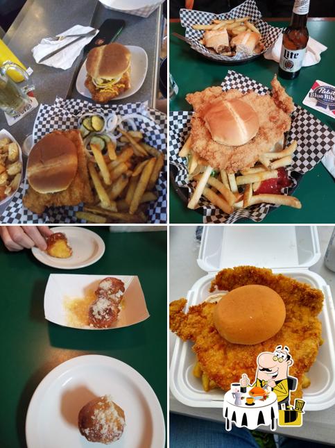 Flo's on Pulaski in Peru - Restaurant menu and reviews