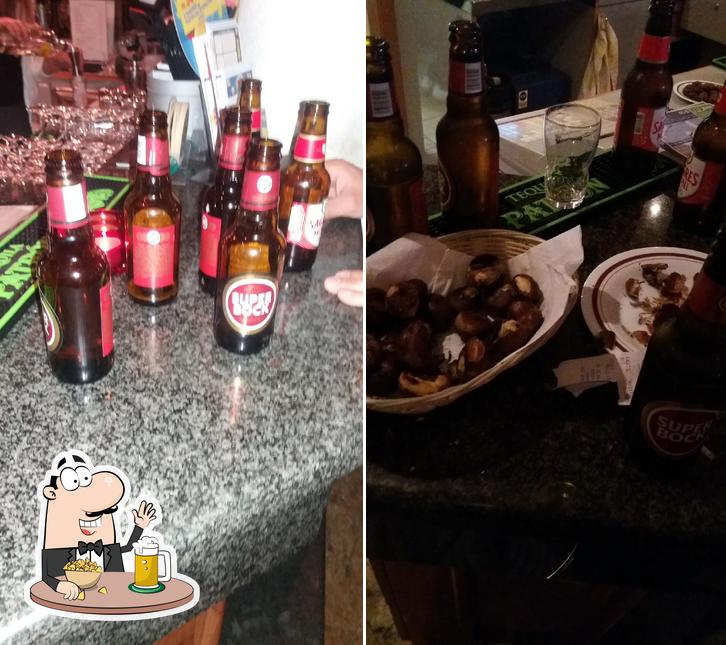 Puoi prenderti un rinfrescante bicchiere di birra chiara o scura