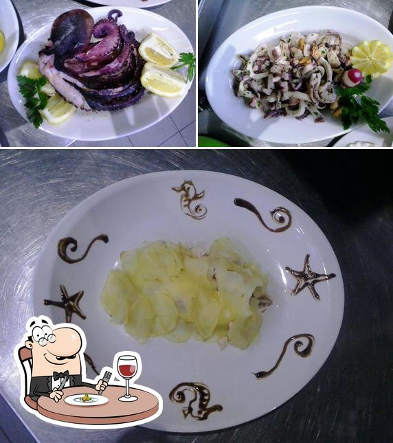Cibo al A Trattoria Du Patrinu