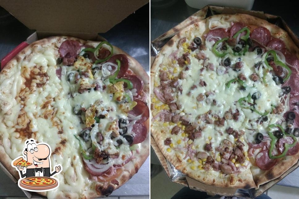 Experimente pizza no D'Ouro Pizza Burguer