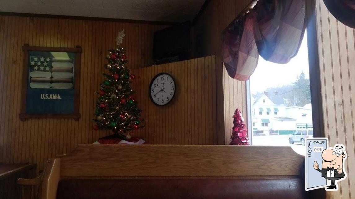 T L Hot Dogs in Mannington Restaurant menu and reviews