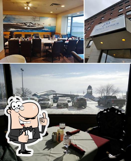 Regarder la photo de Portside Steak and Seafood Restaurant