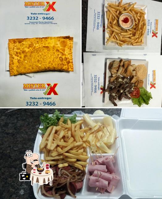 Comida em Mister X Lanches