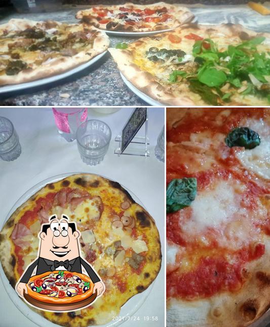 Scegli una pizza a Pizzeria Birreria Dino Cosy Hole