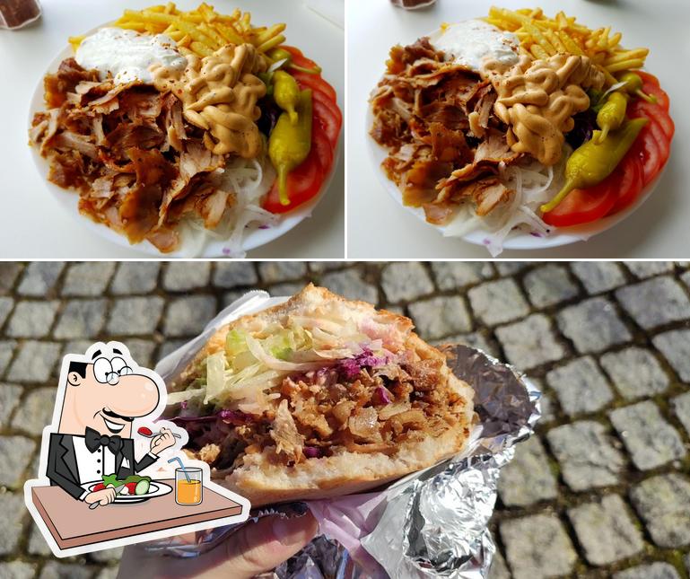 Essen im Firat's Döner