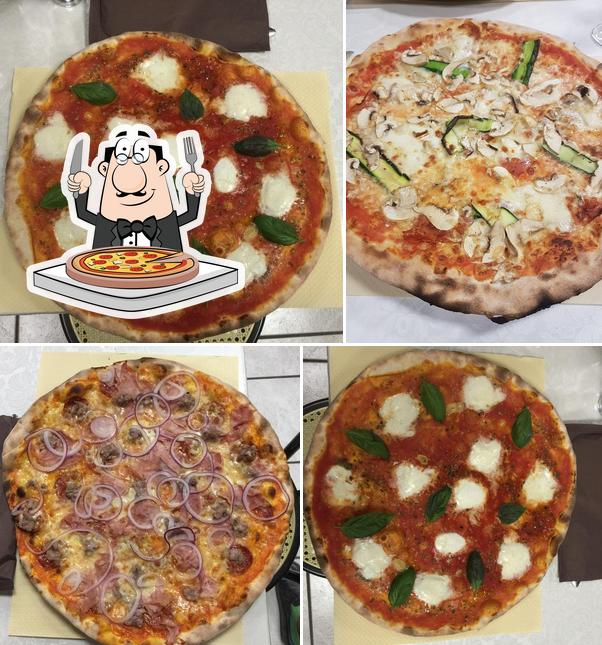 Scegli una pizza a Pizzeria Lo Spigolo