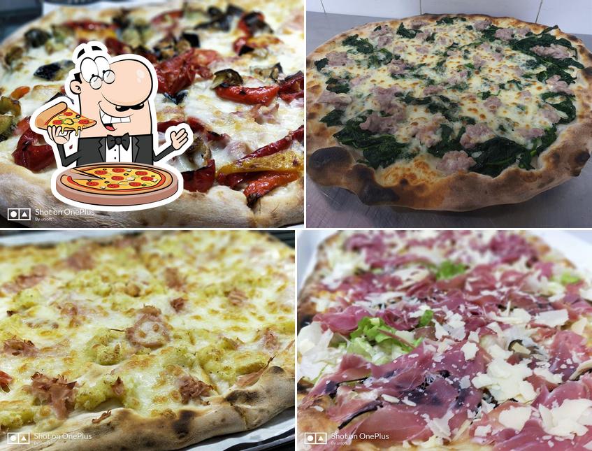 Scegli una pizza a Pizzeria da Giannino