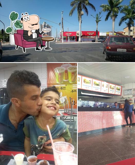 Esta é a imagem mostrando interior e exterior no Bomba Grill