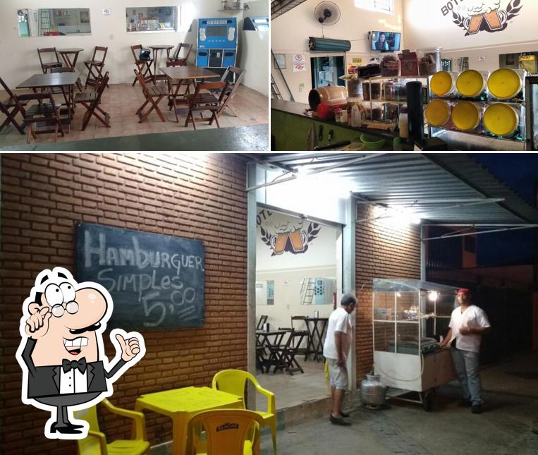 Veja imagens do interior do Boteco Do Brow