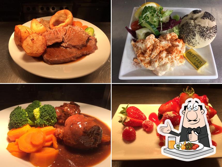 Meals at Morris's Hotel & Restaurant