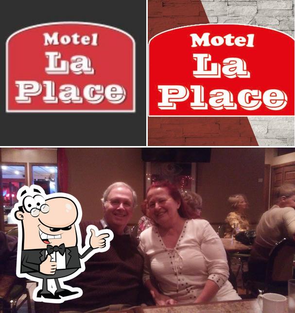 Voir la photo de restaurant La Place