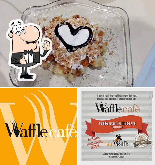 Regarder cette image de Waffle Cafè