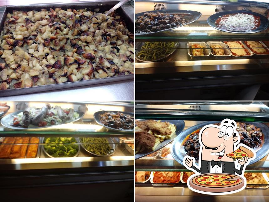 A Antica Polleria Del Corso, puoi ordinare una bella pizza A Antica Polleria Del Corso, puoi ordinare una bella pizza