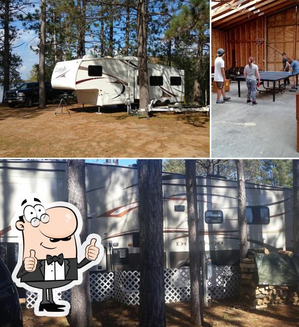 Comfort Cove Resort & Campground in Phillips Restaurant menu and reviews