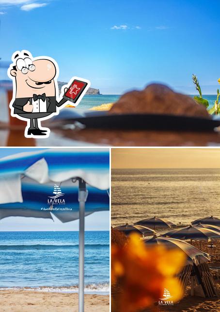 Gli esterni di La Vela Lido Freselleria