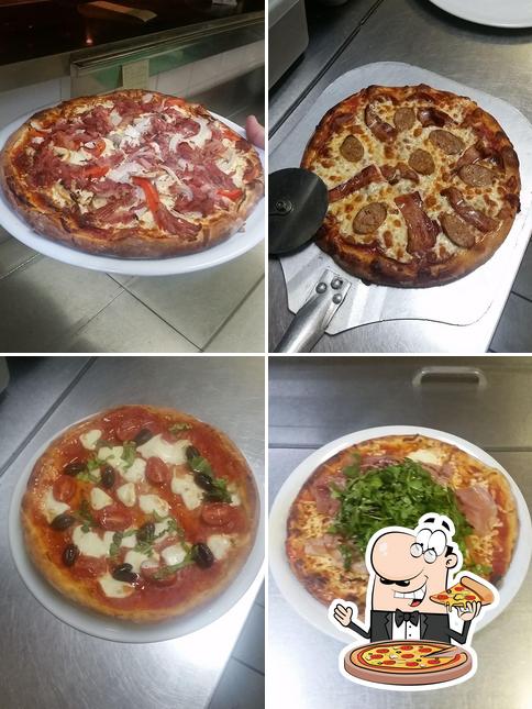 Essayez des pizzas à Restaurant Ostuni Lachenaie