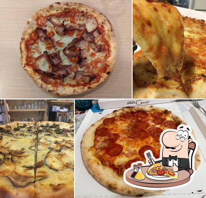 Scegli tra le molte varianti di pizza