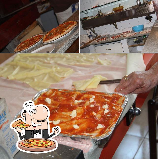 Prenez des pizzas à Ristorante-Pizzeria S. Francisco