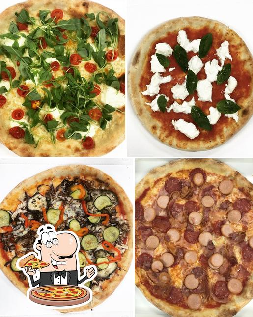 Scegli tra le svariate varianti di pizza