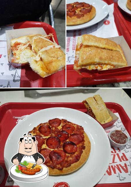 Comida em Pizza Hut Neumarkt Shopping