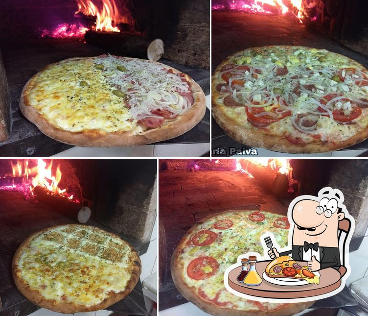 Escolha diferentes variedades de pizza