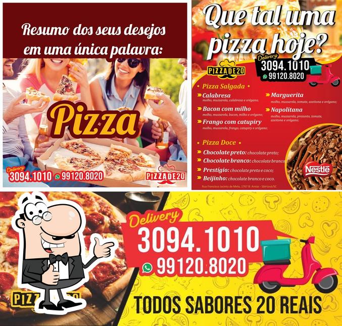 Look at the image of Pizza de 20