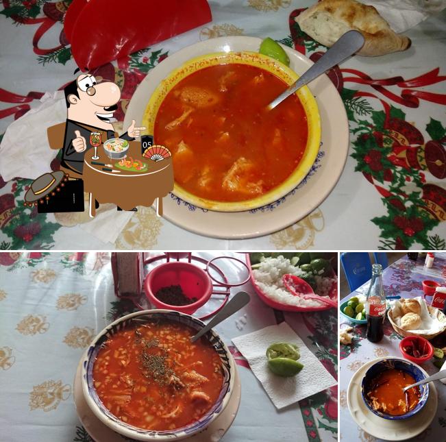 Las imágenes de comida y bebida en Lonchería Doña Chofi "Las Fodongas"