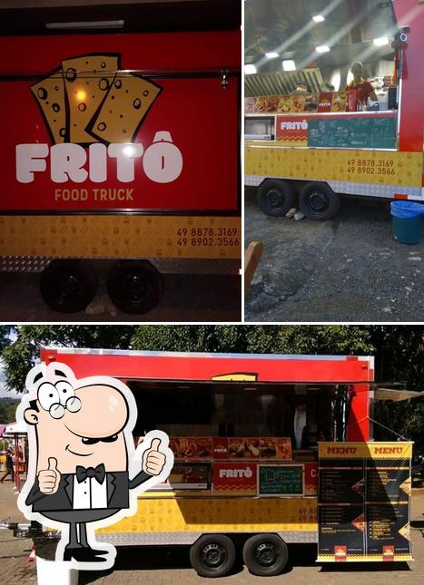 Look at the pic of Pastel FRITÔ Food Truck