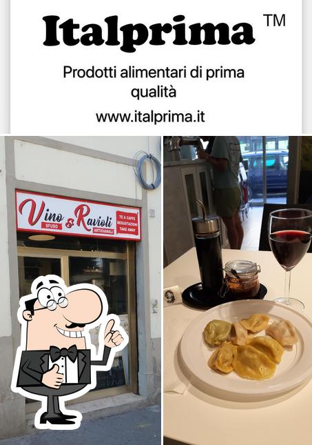 Vedi questa foto di Ravvin la fabbrica dei ravioli e vino