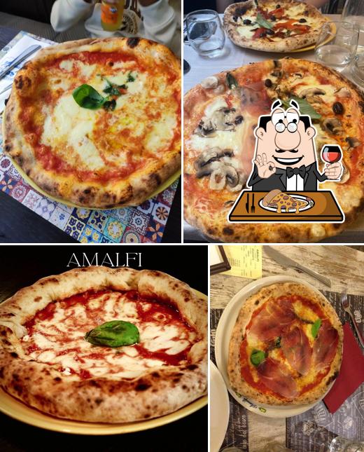 Choisissez des pizzas à AMALFI MADRE