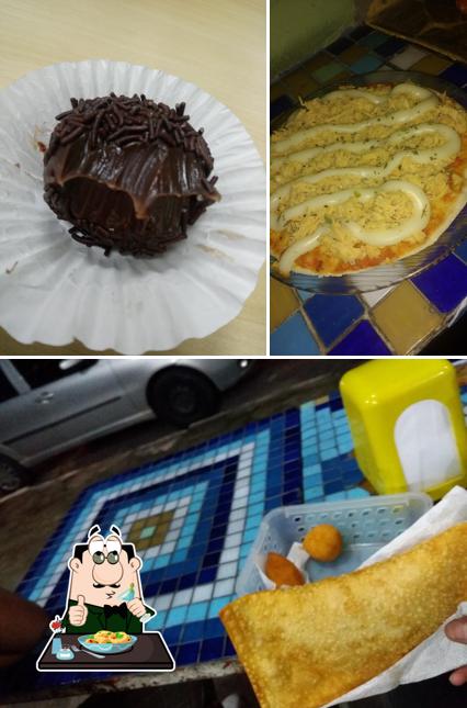 Comida em Finha's Lanchonete (Doces e Salgados)