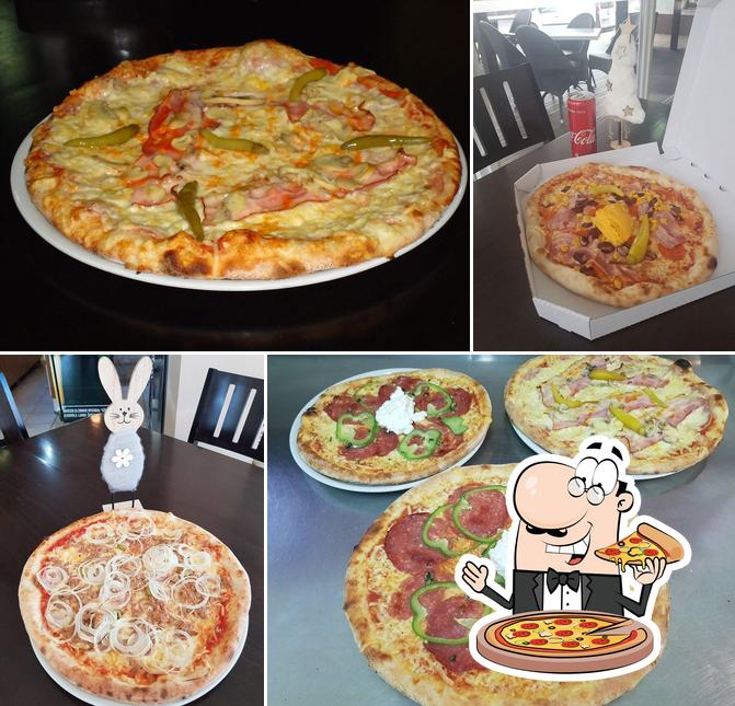 Ordina una pizza a Pizzeria Bumerang Lucija Izak s.p